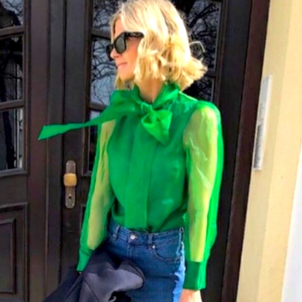 Size small Zara organza green shirt